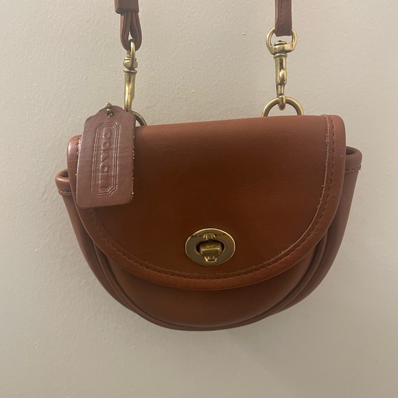 Vintage Coach Mini Belt Bag Crossbody Purse - Picture 5 of 12